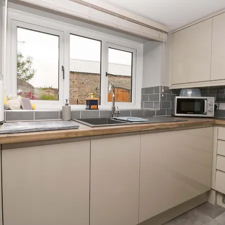 度假居 Yeat Stoup *